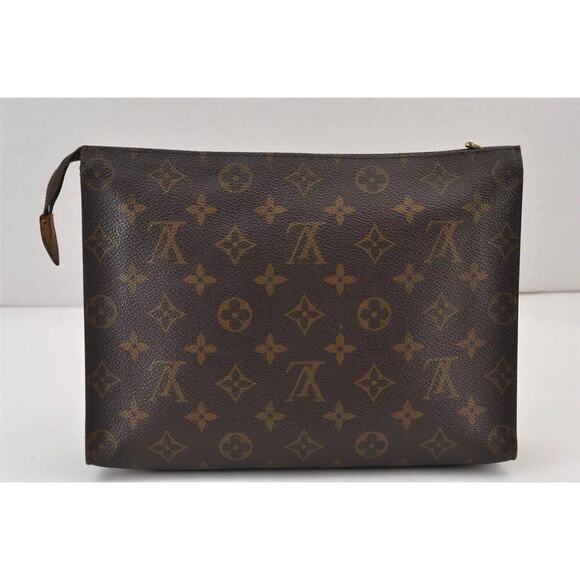 Louis Vuitton Monogram Toiletry Pouch 26 w/FREE insert and FREE dustbag - Picture 2 of 8
